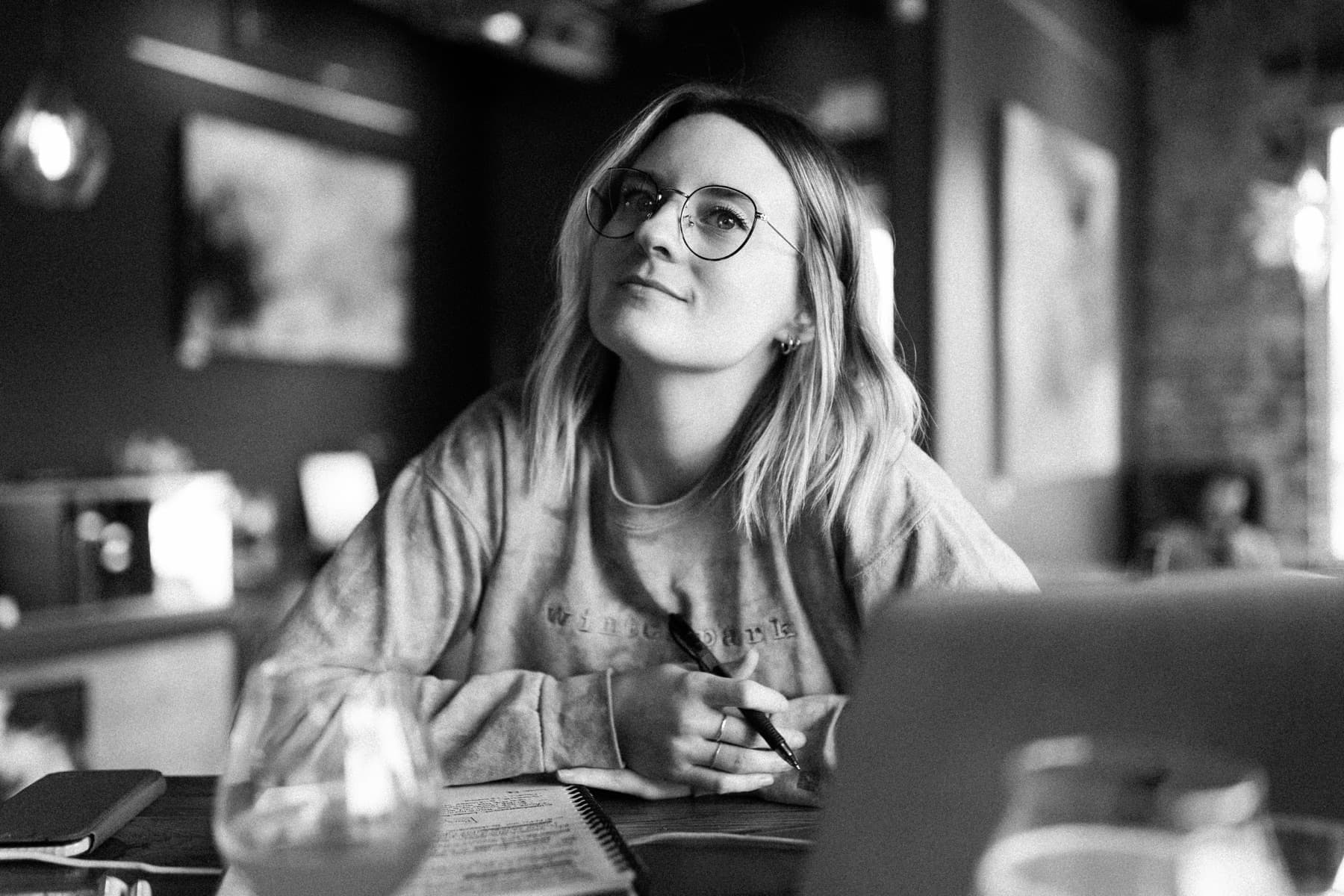 taylor portrait at bar and coffee shop 02 bw
